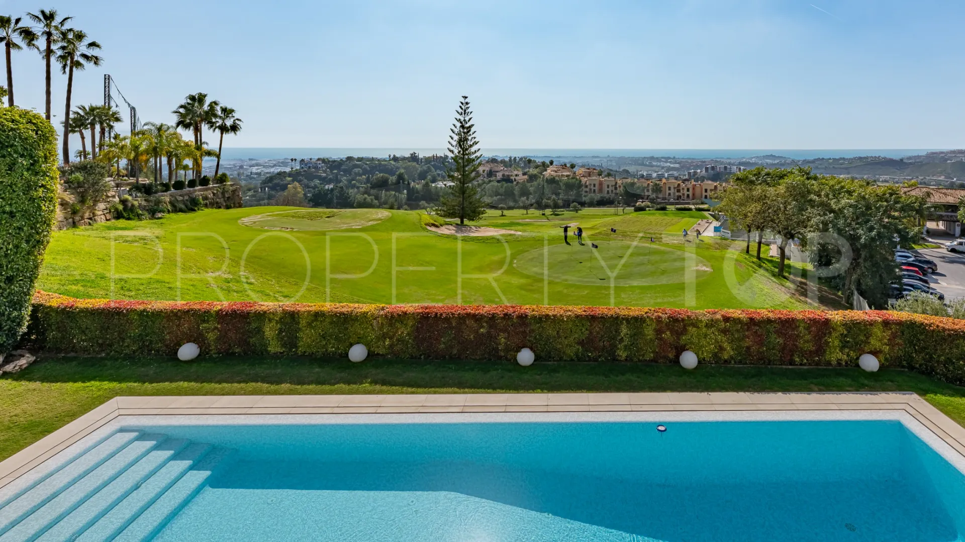 For sale 6 bedrooms villa in Los Arqueros