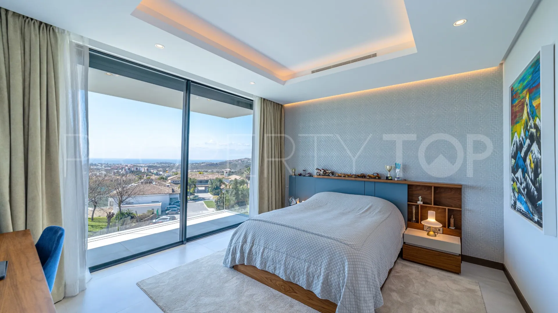 For sale 6 bedrooms villa in Los Arqueros