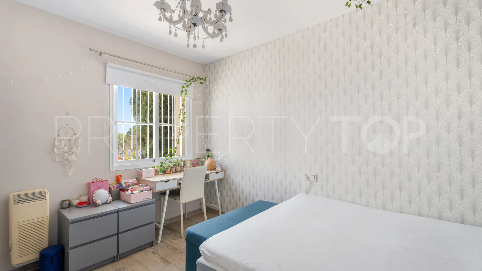 For sale Marbella Hill Club town house