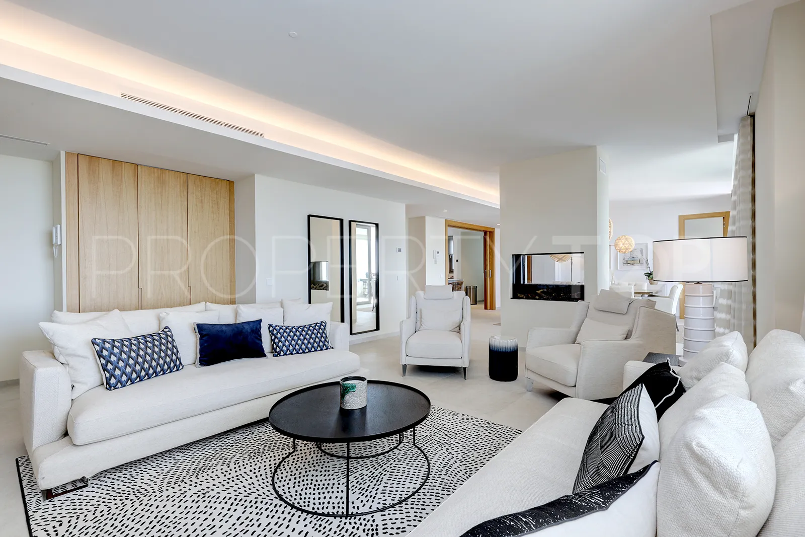 5 bedrooms apartment in Real de La Quinta for sale