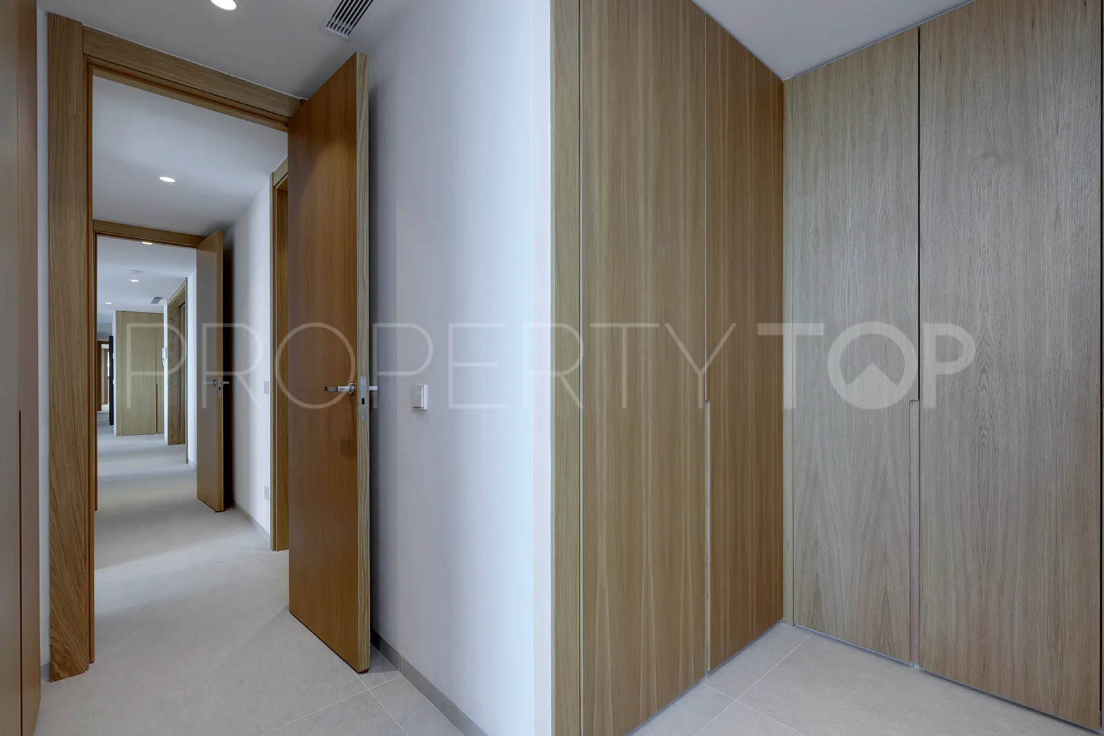 5 bedrooms apartment in Real de La Quinta for sale