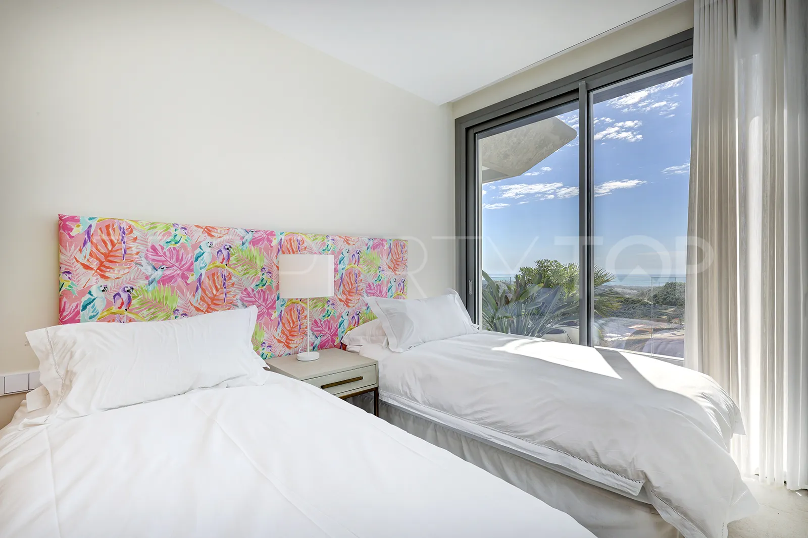 5 bedrooms apartment in Real de La Quinta for sale
