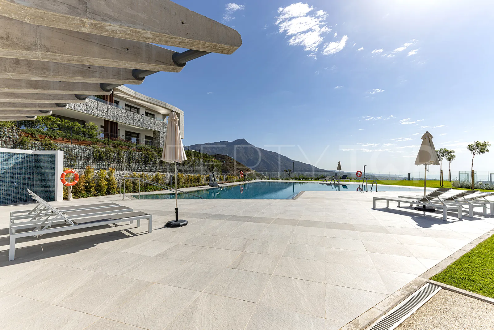 5 bedrooms apartment in Real de La Quinta for sale