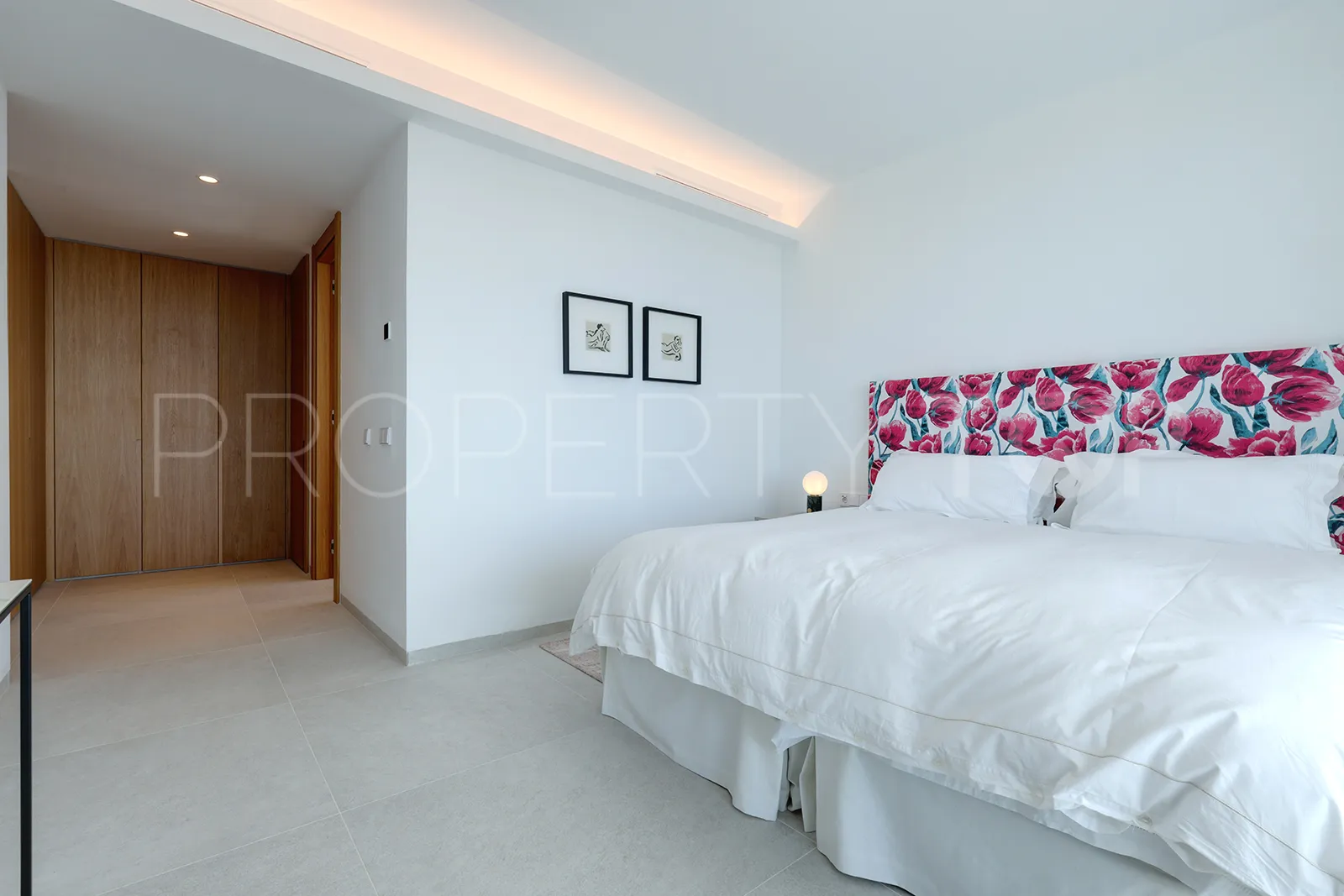 5 bedrooms apartment in Real de La Quinta for sale