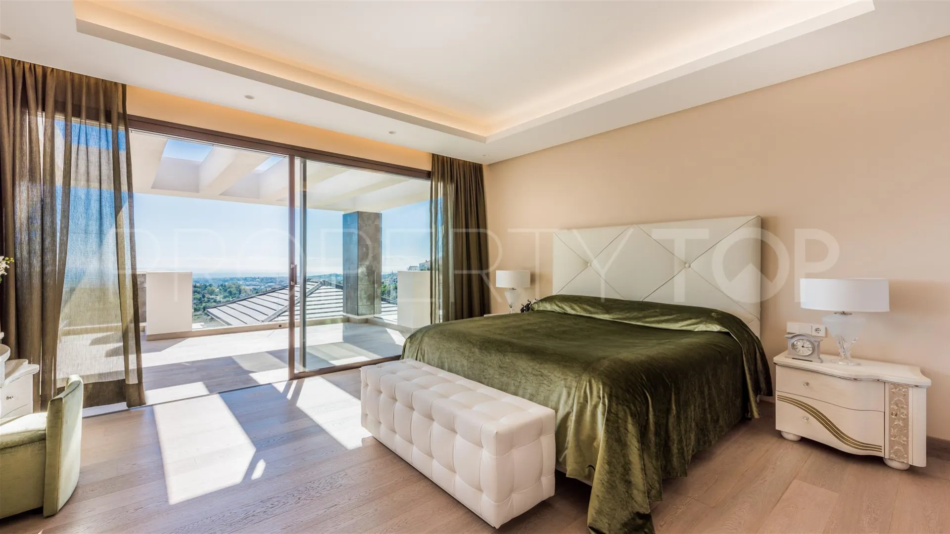 La Reserva de Alcuzcuz 9 bedrooms villa for sale