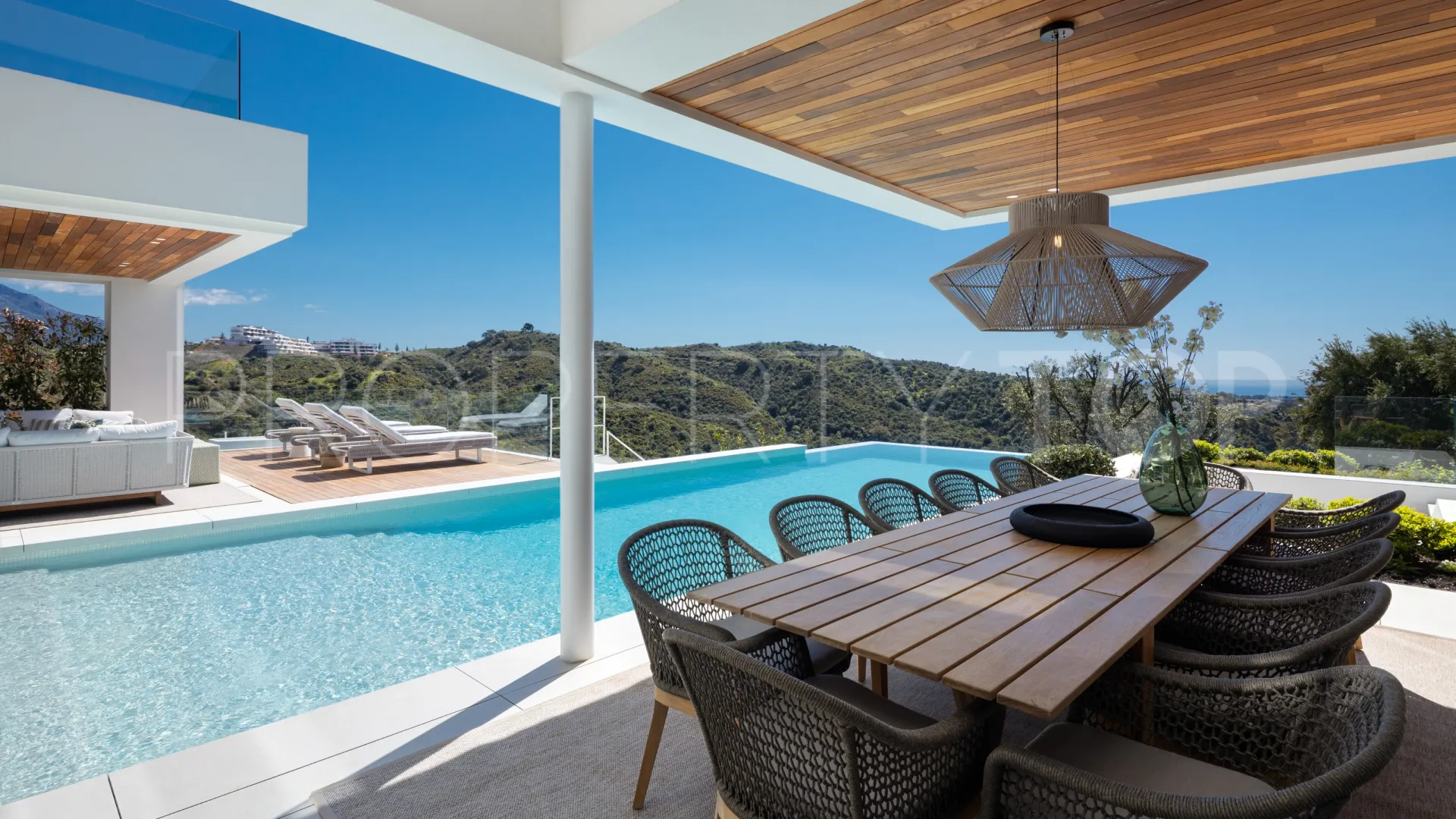 6 bedrooms Lomas de La Quinta villa for sale