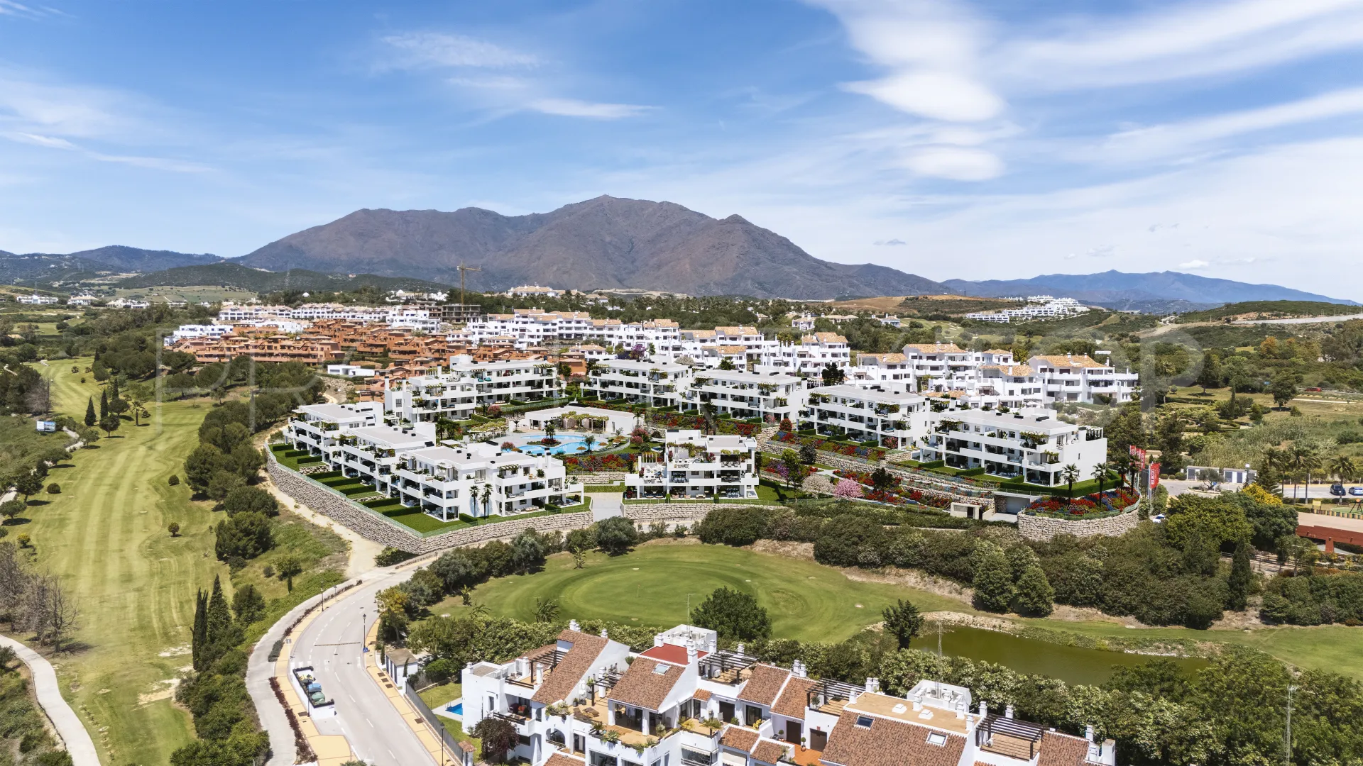 Apartamento planta baja a la venta en Casares Golf de 2 dormitorios