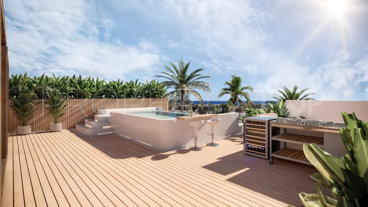 Atico duplex a la venta de 4 dormitorios en San Pedro de Alcantara