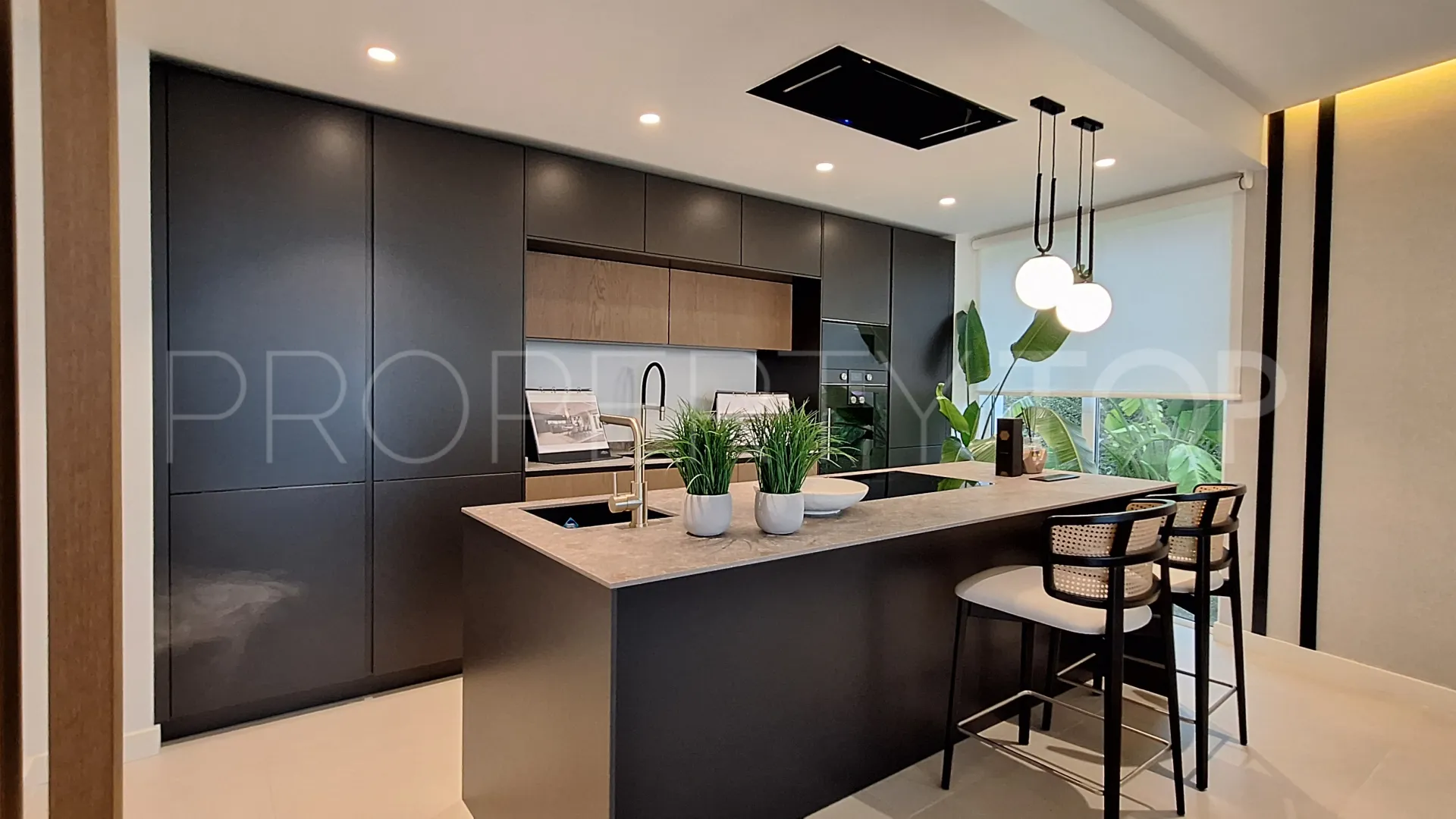 Villa for sale in Cala de Mijas with 3 bedrooms