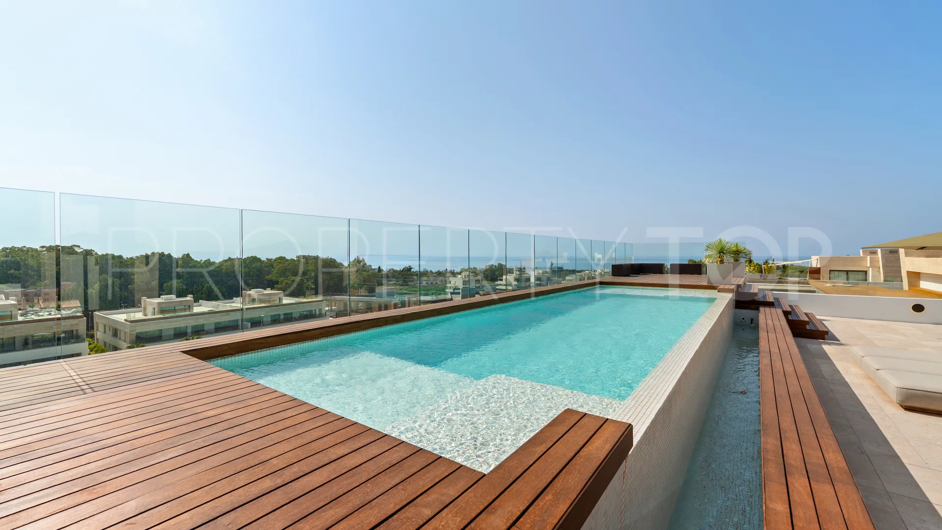 Duplex penthouse for sale in Epic Marbella with 4 bedrooms