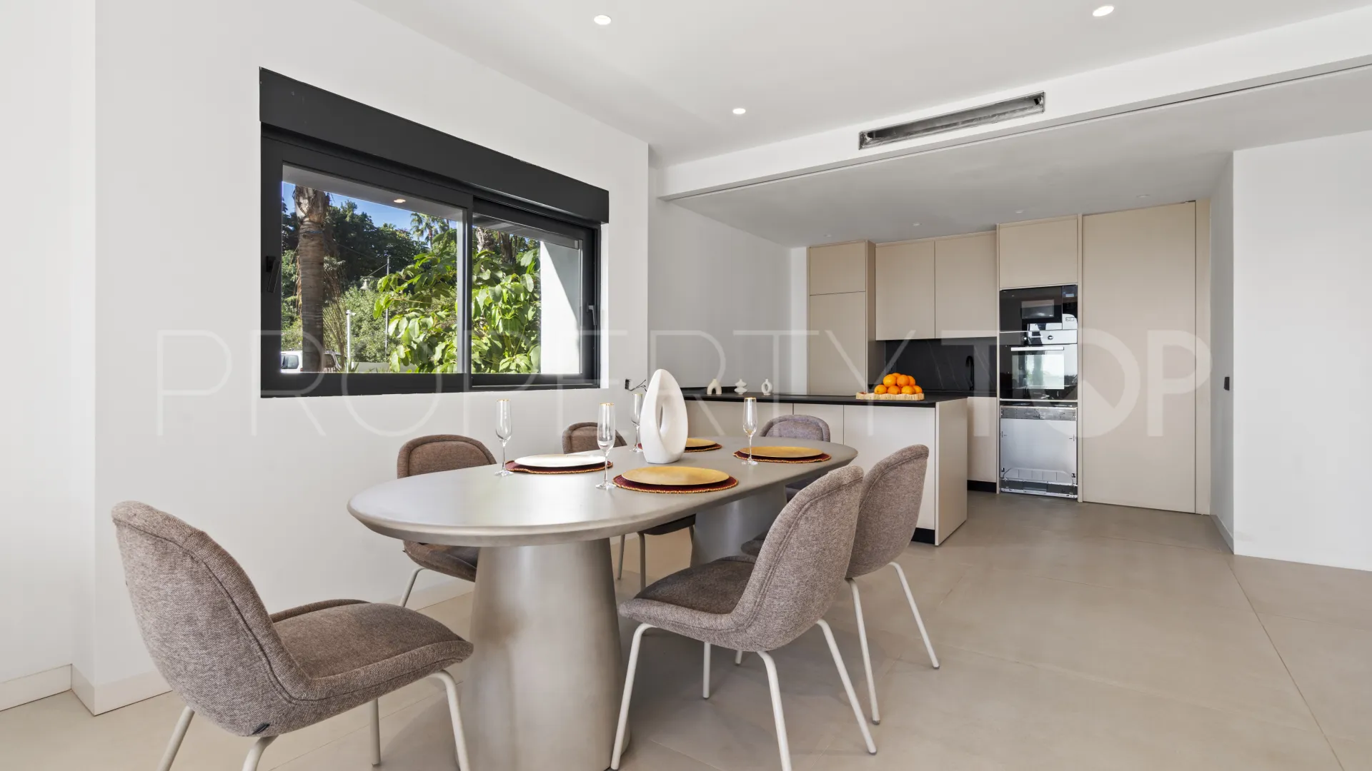4 bedrooms El Paraiso town house for sale