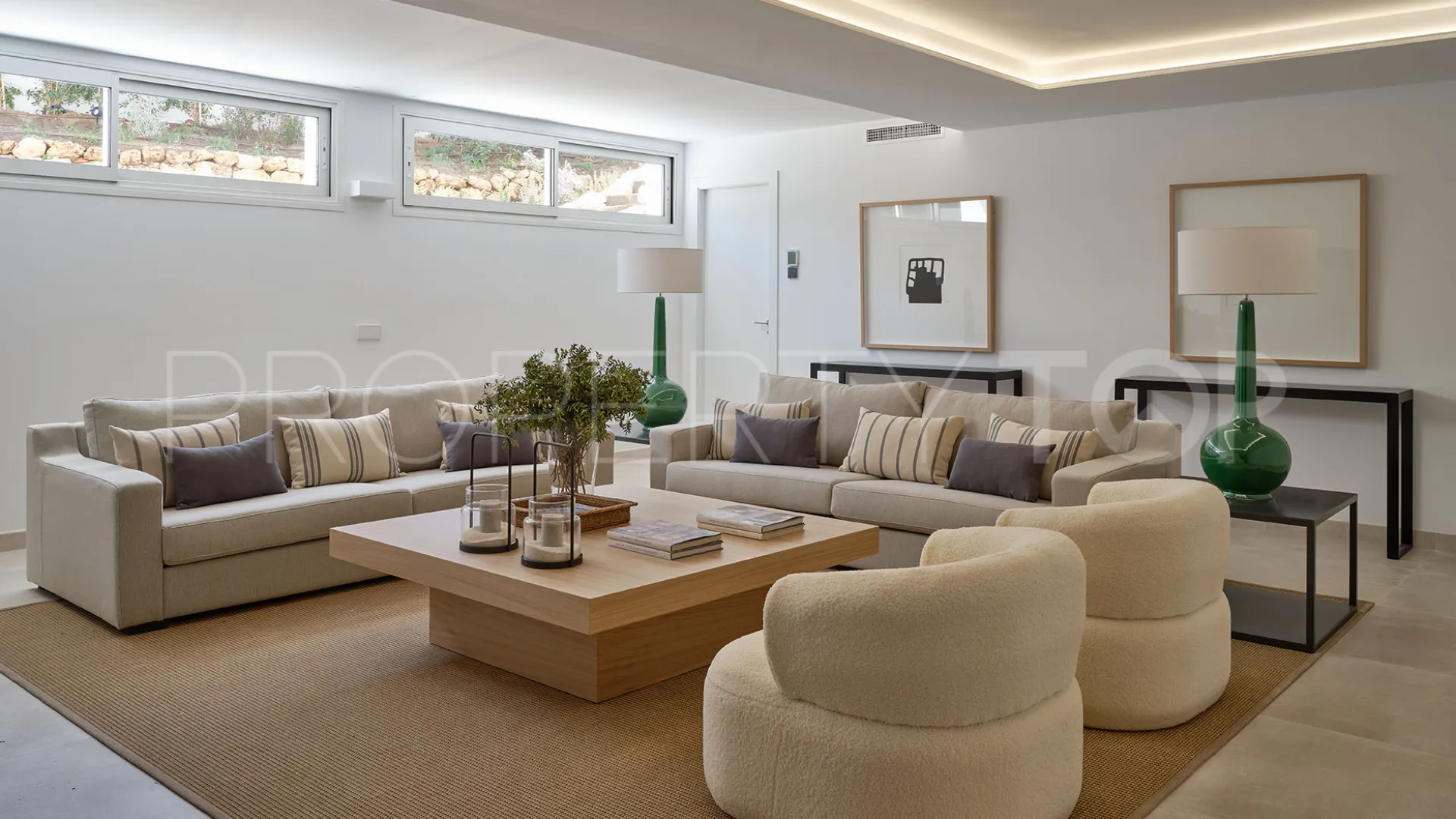 Valdeolletas, villa en venta