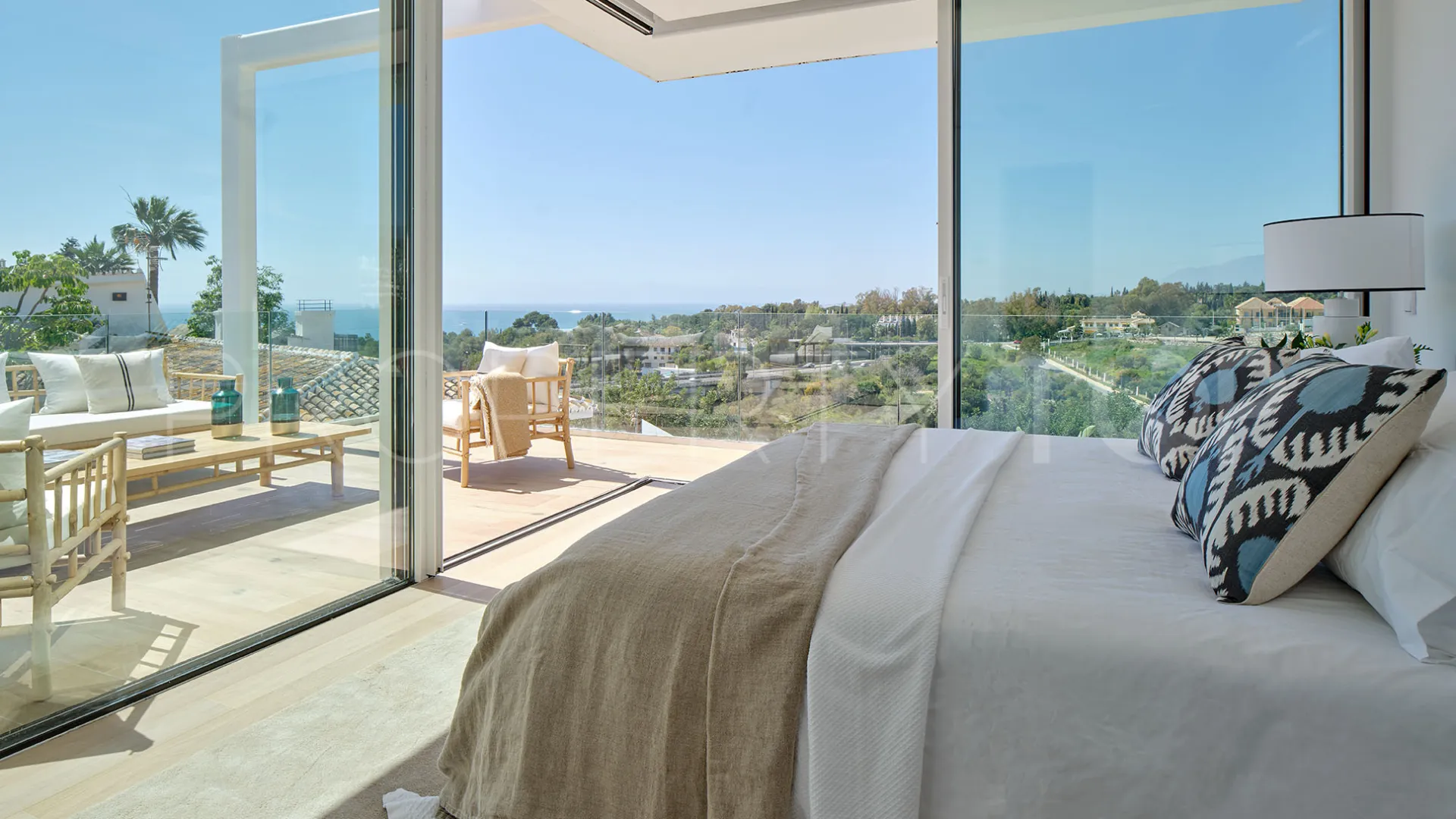 Valdeolletas, villa en venta