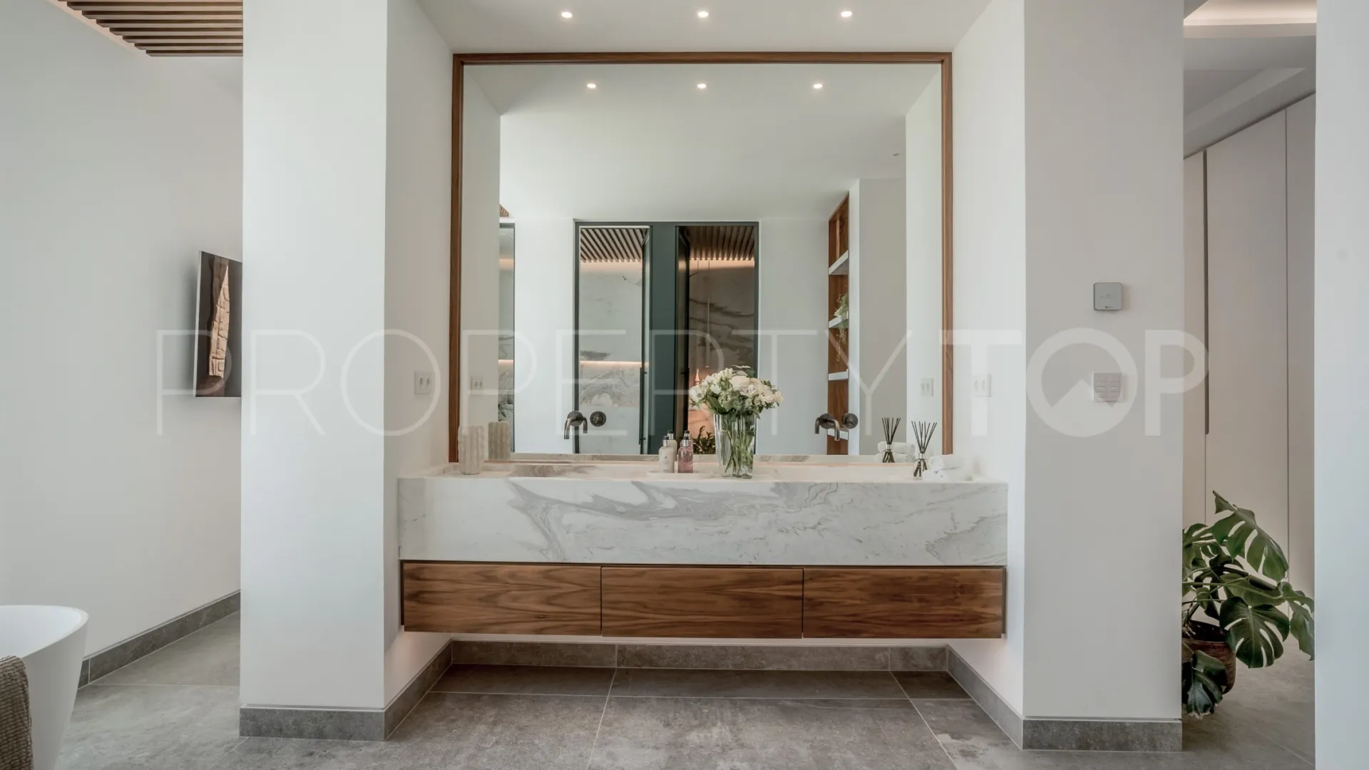 Villa for sale in The Hills