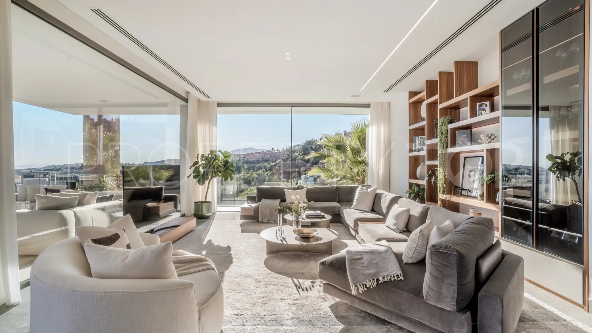 Villa for sale in The Hills