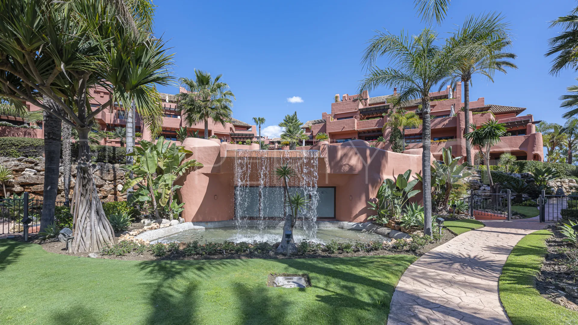Duplex con 3 dormitorios en venta en Torre Bermeja