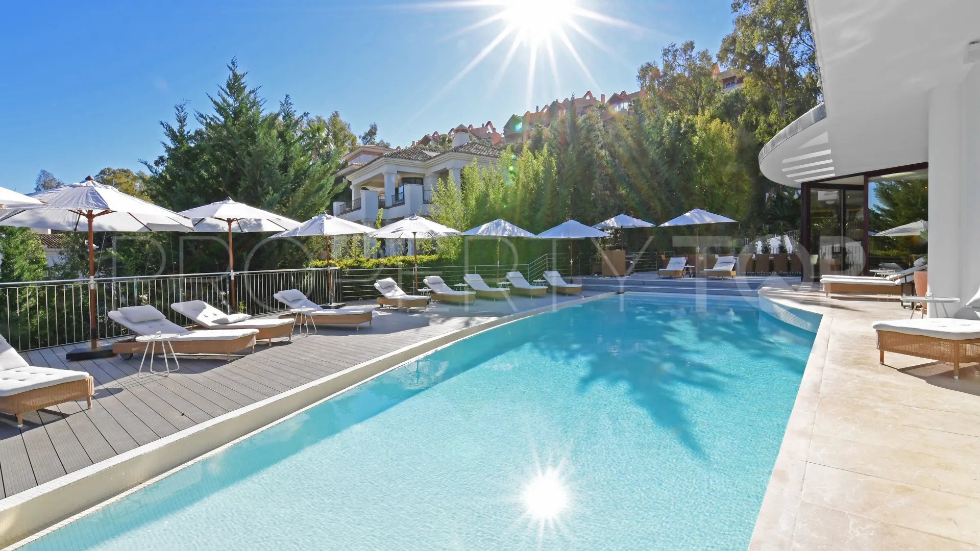 Nueva Andalucia, villa en venta