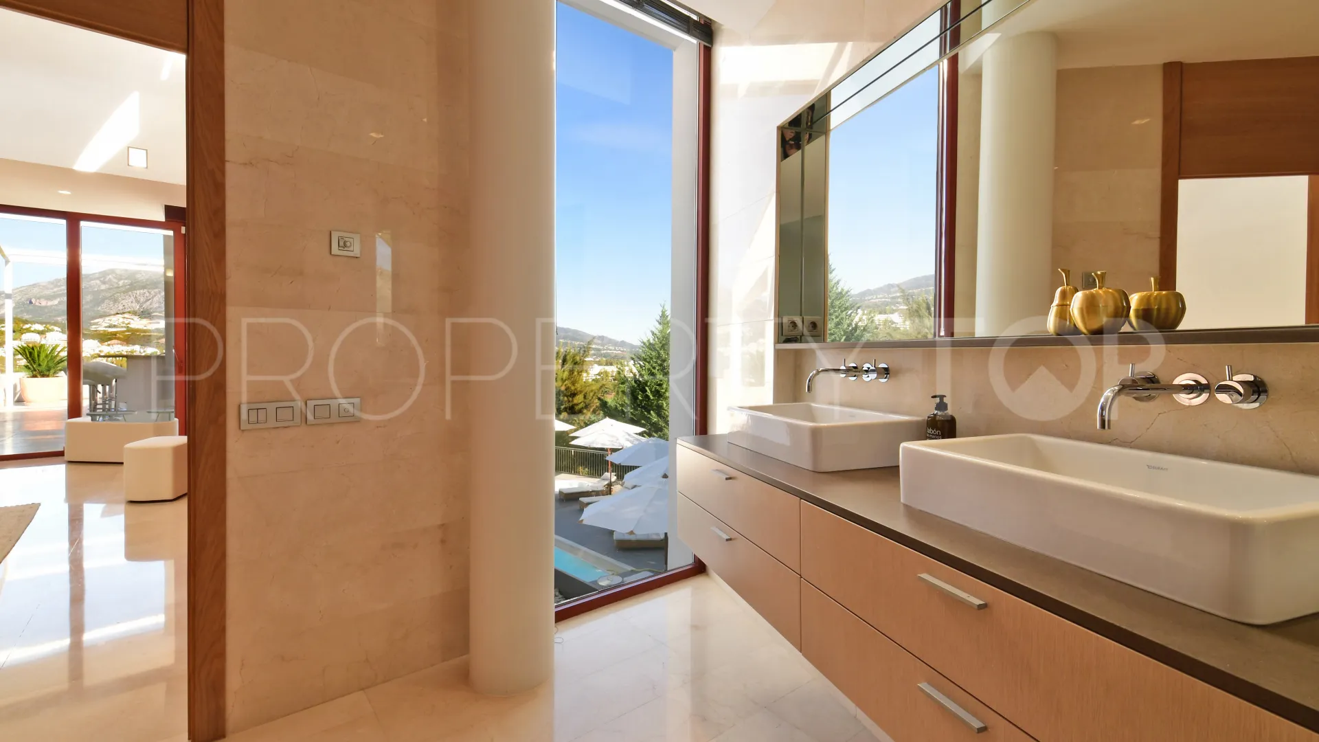 Nueva Andalucia, villa en venta