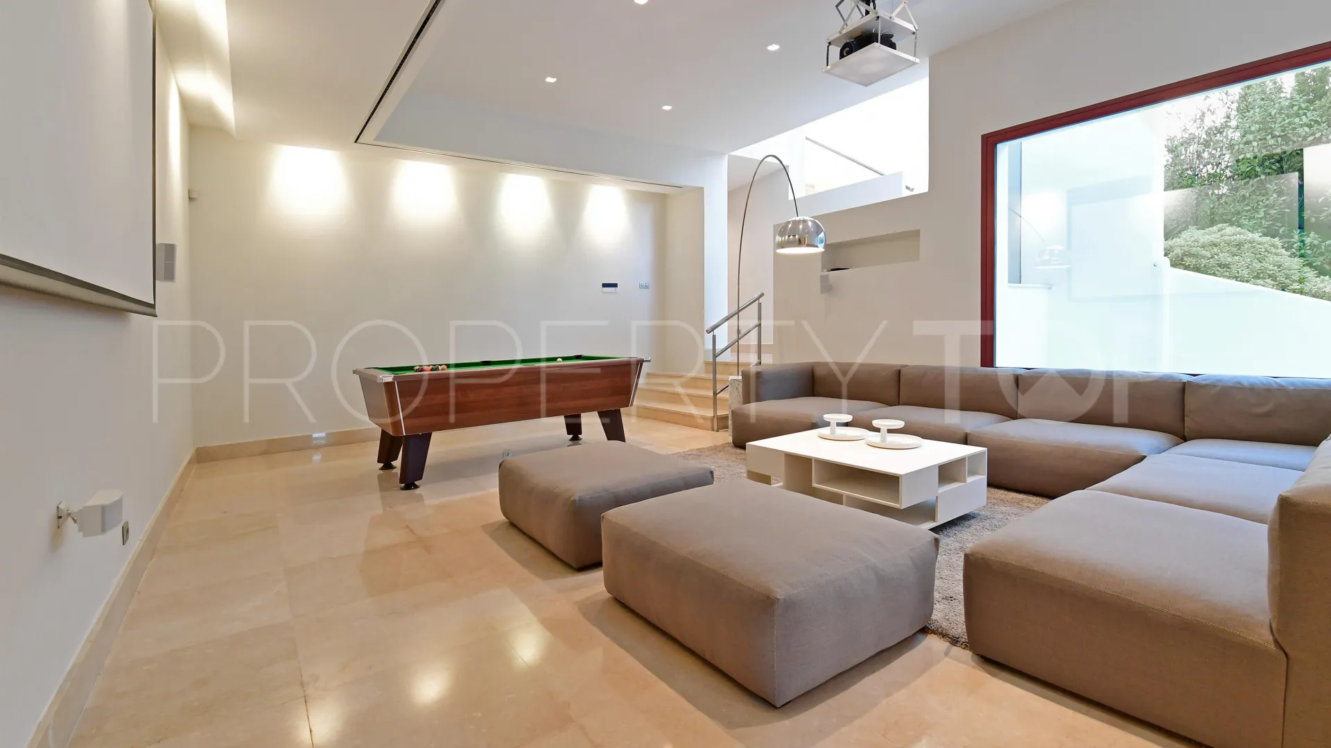 Nueva Andalucia, villa en venta