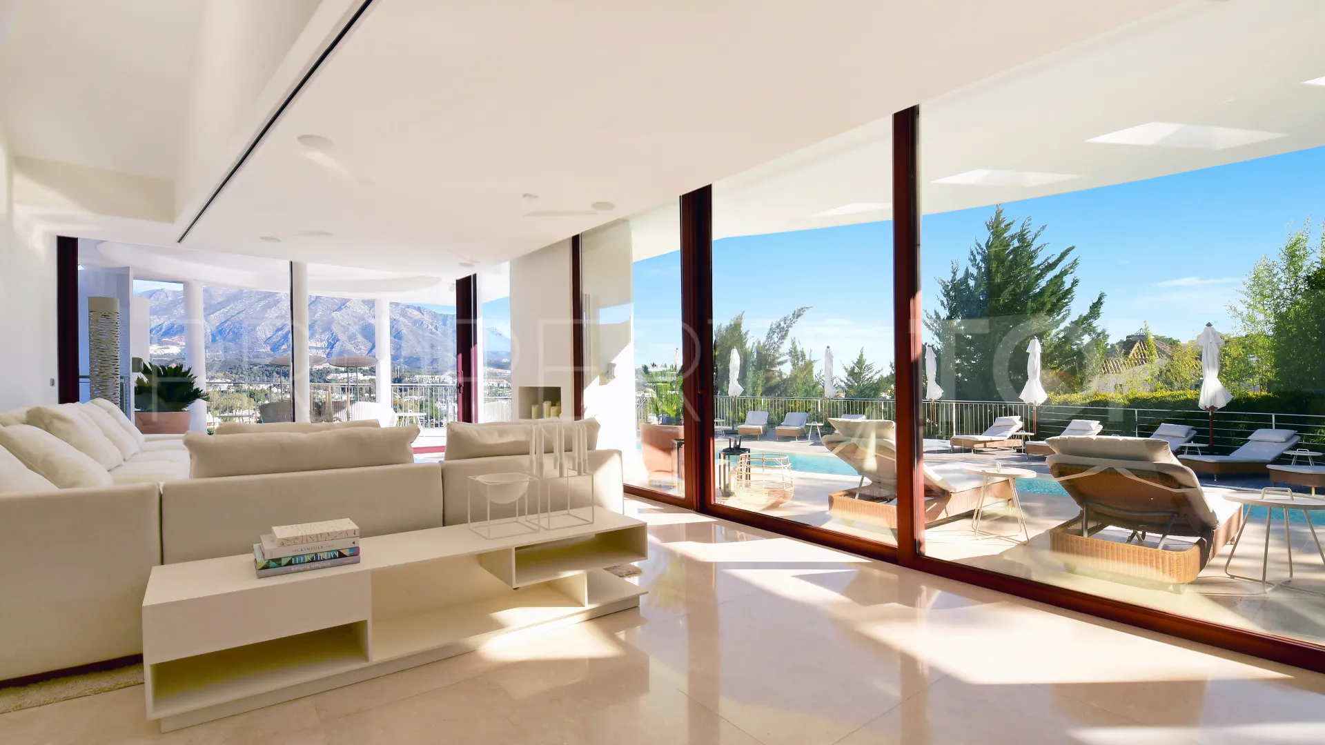 Nueva Andalucia, villa en venta
