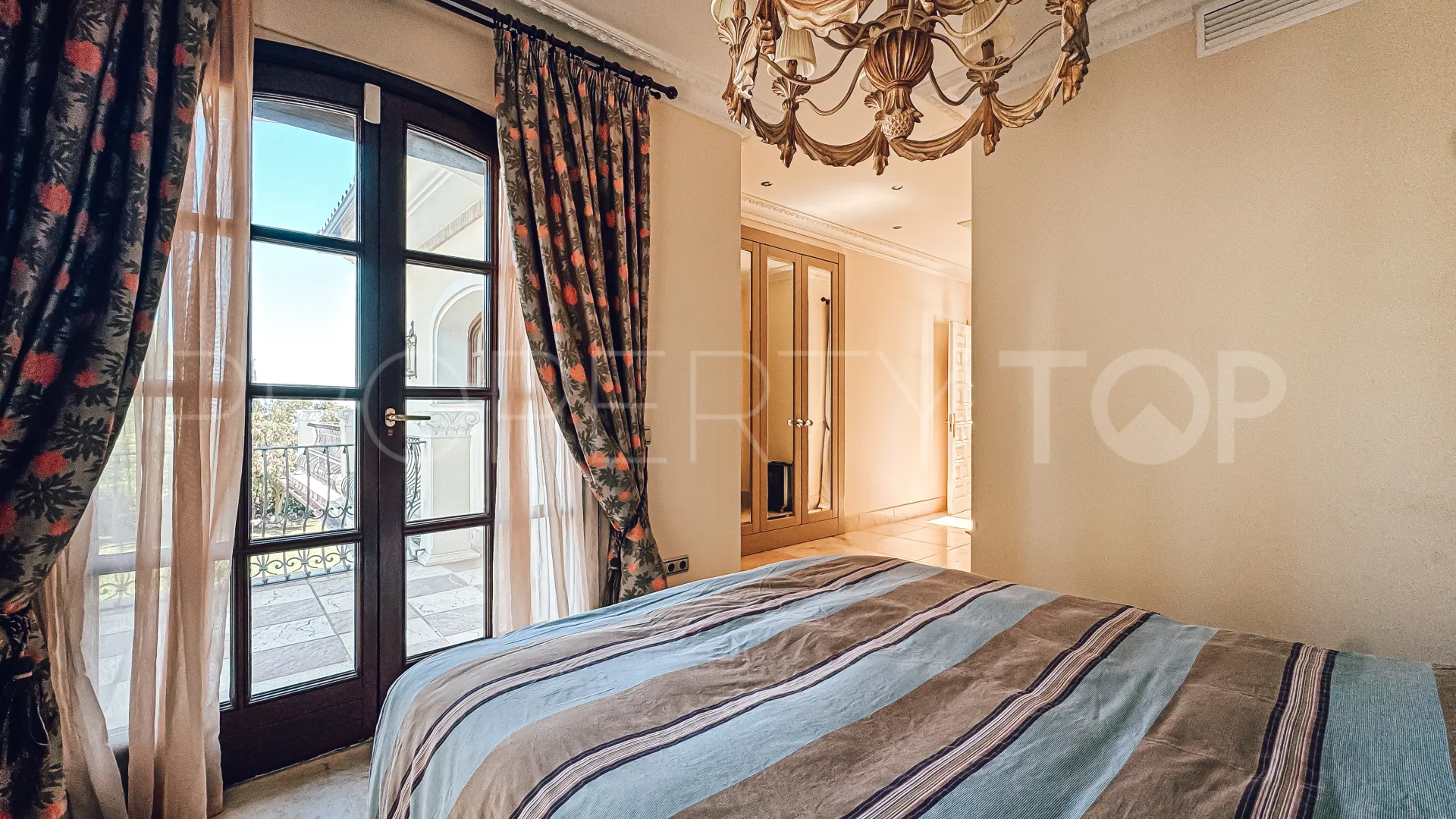 Se vende villa en La Zagaleta de 7 dormitorios