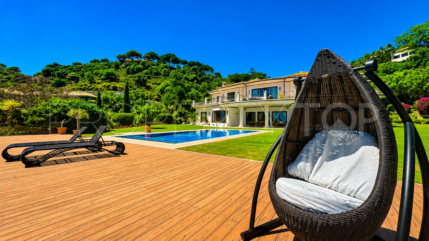 Se vende villa en La Zagaleta de 7 dormitorios