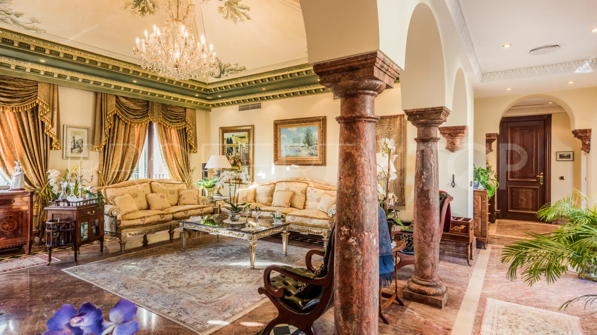 Sierra Blanca, villa en venta