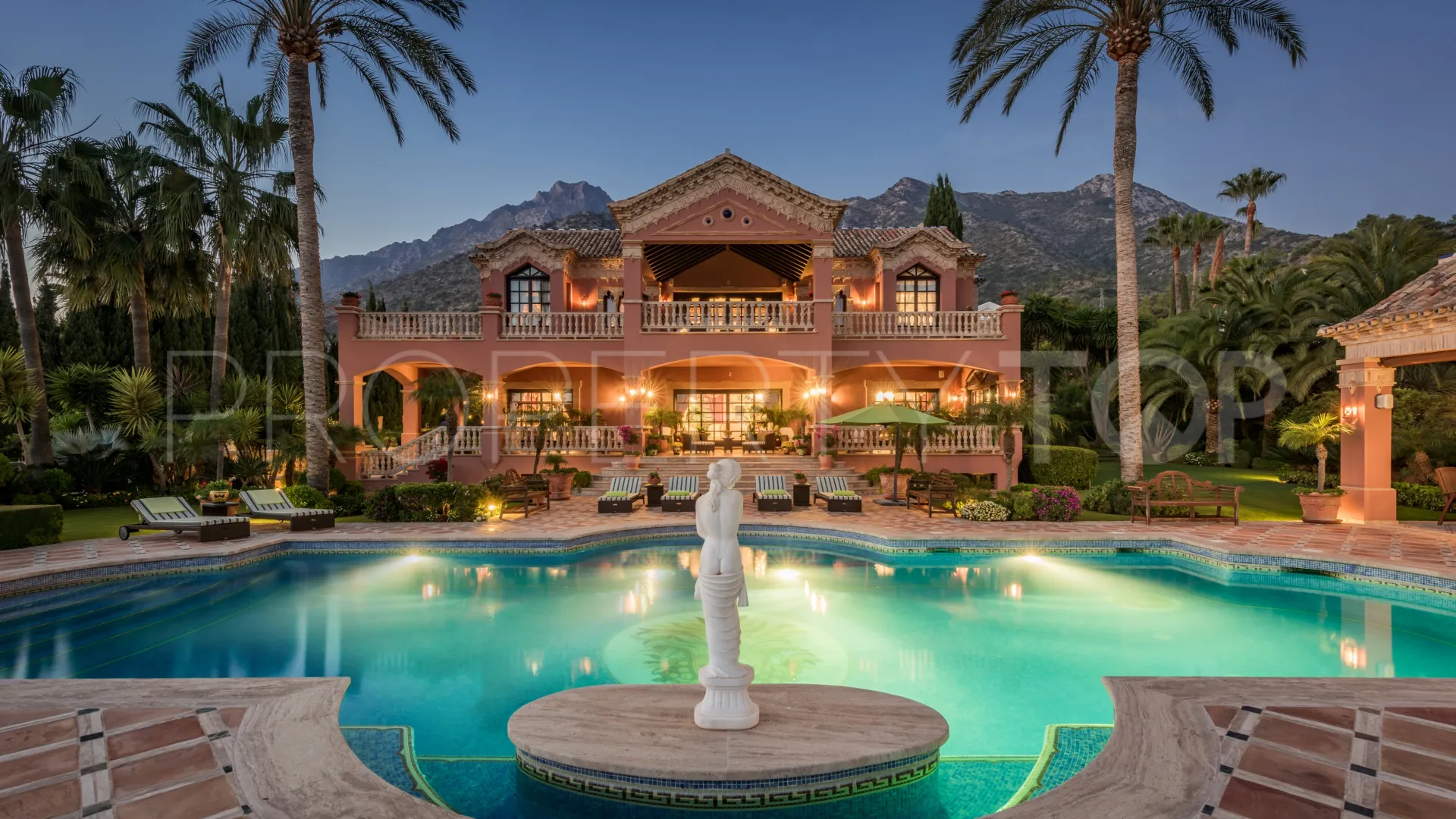 Sierra Blanca, villa en venta