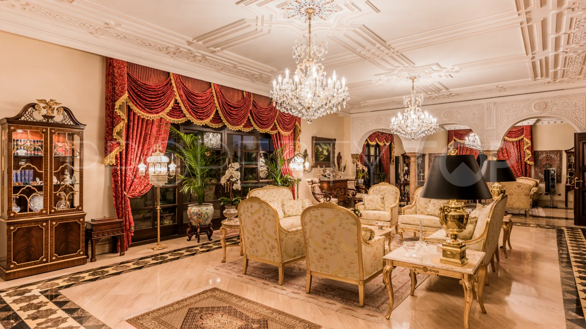 Sierra Blanca, villa en venta