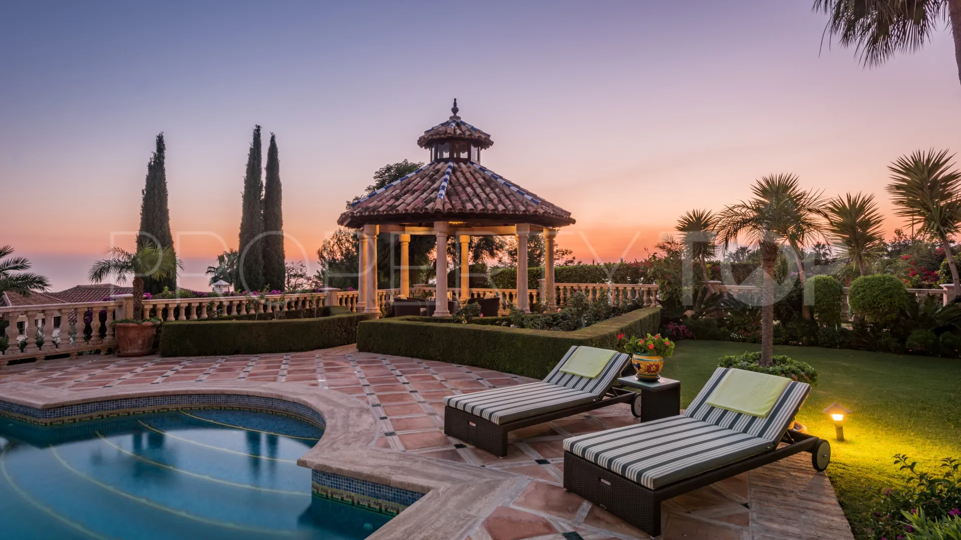Sierra Blanca, villa en venta