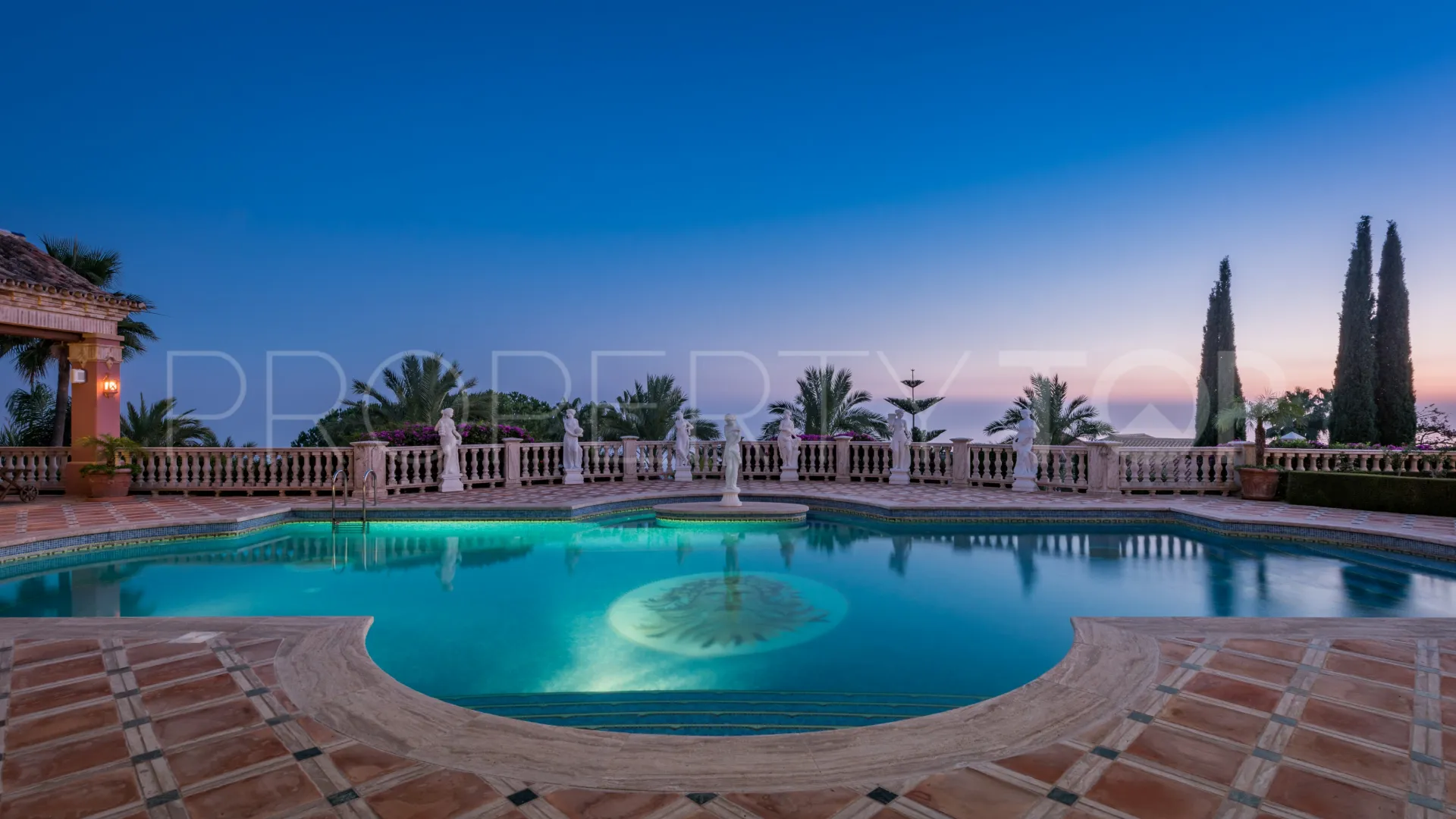 Sierra Blanca, villa en venta