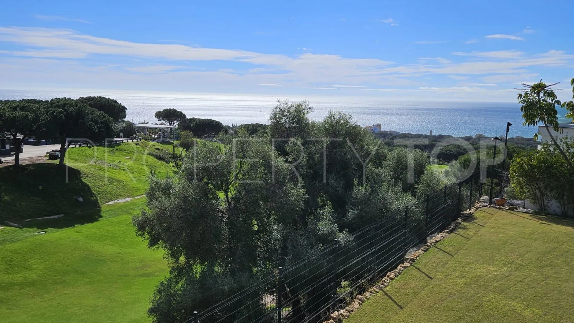 5 bedrooms villa in Cabopino for sale