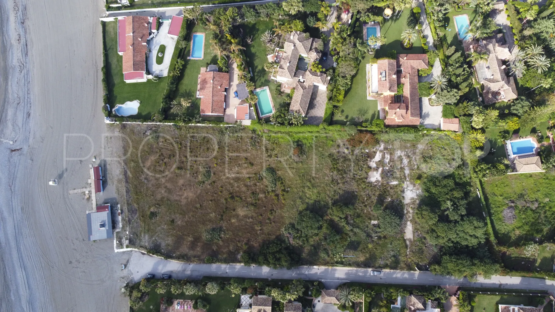 Comprar parcela en Guadalmina Baja
