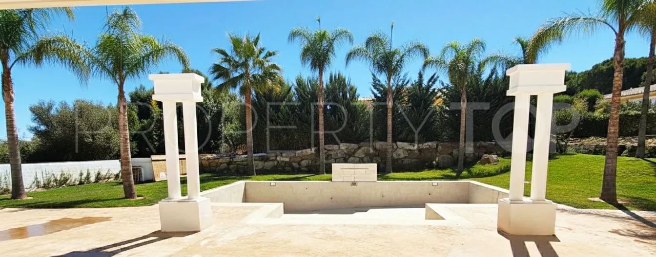 Zona G, villa con 5 dormitorios a la venta