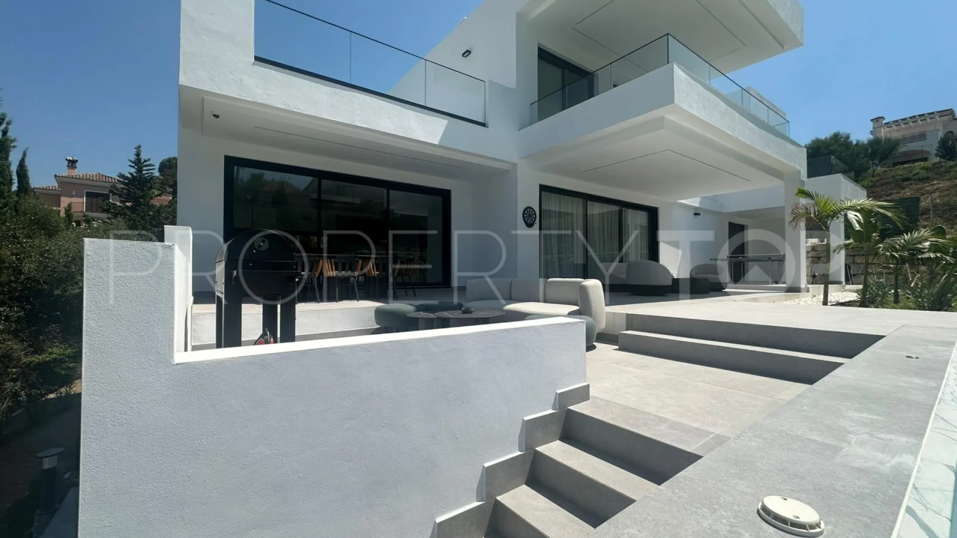 For sale Zona F villa