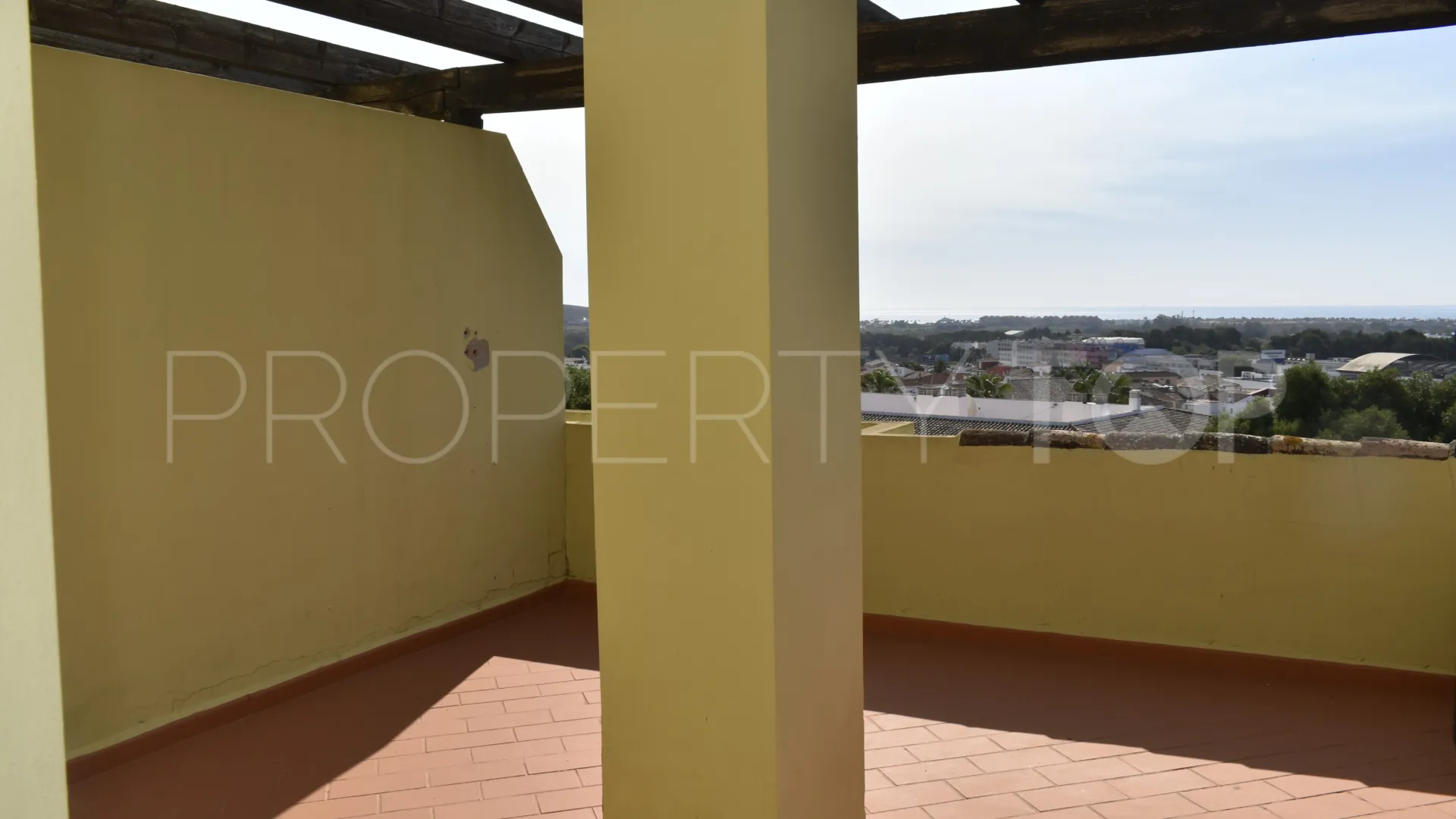 For sale 4 bedrooms semi detached house in Pueblo Nuevo de Guadiaro