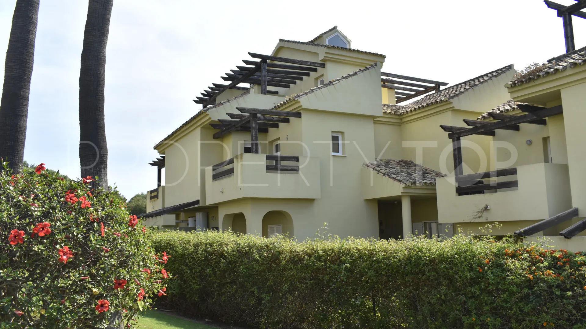 For sale 4 bedrooms semi detached house in Pueblo Nuevo de Guadiaro