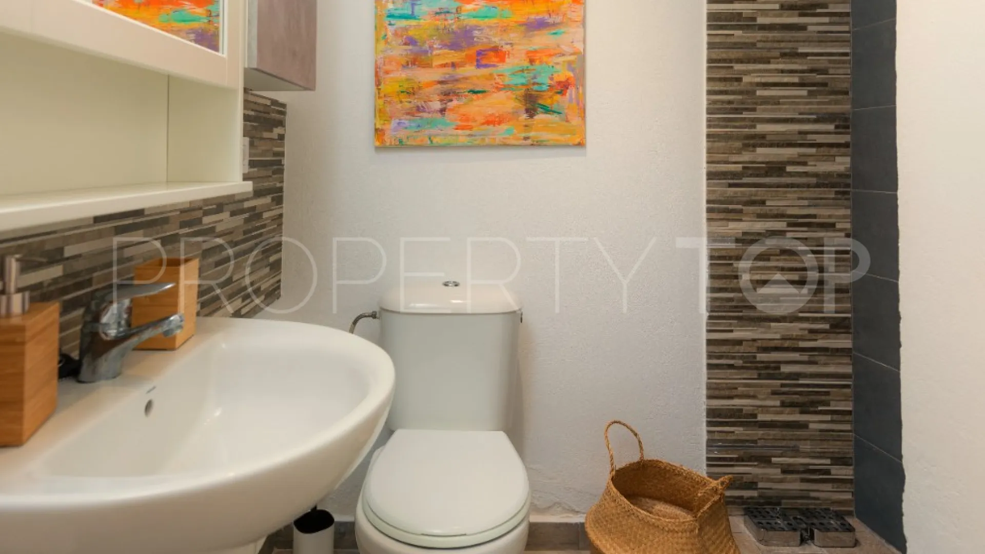 Buy Tarifa 9 bedrooms town house