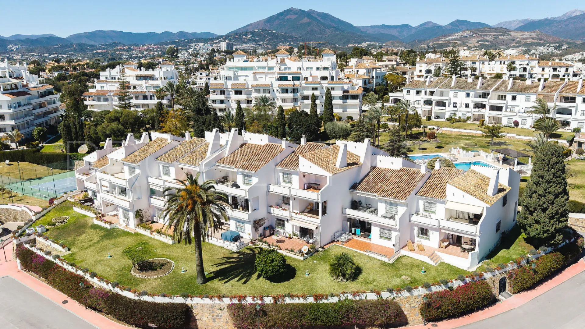 For sale Andalucia Garden Club 3 bedrooms ground floor apartment