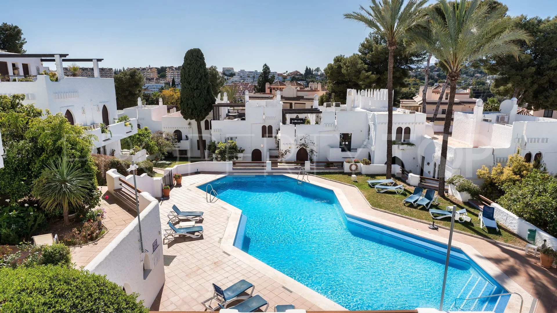 Comprar Ático en Pueblo Arabesque