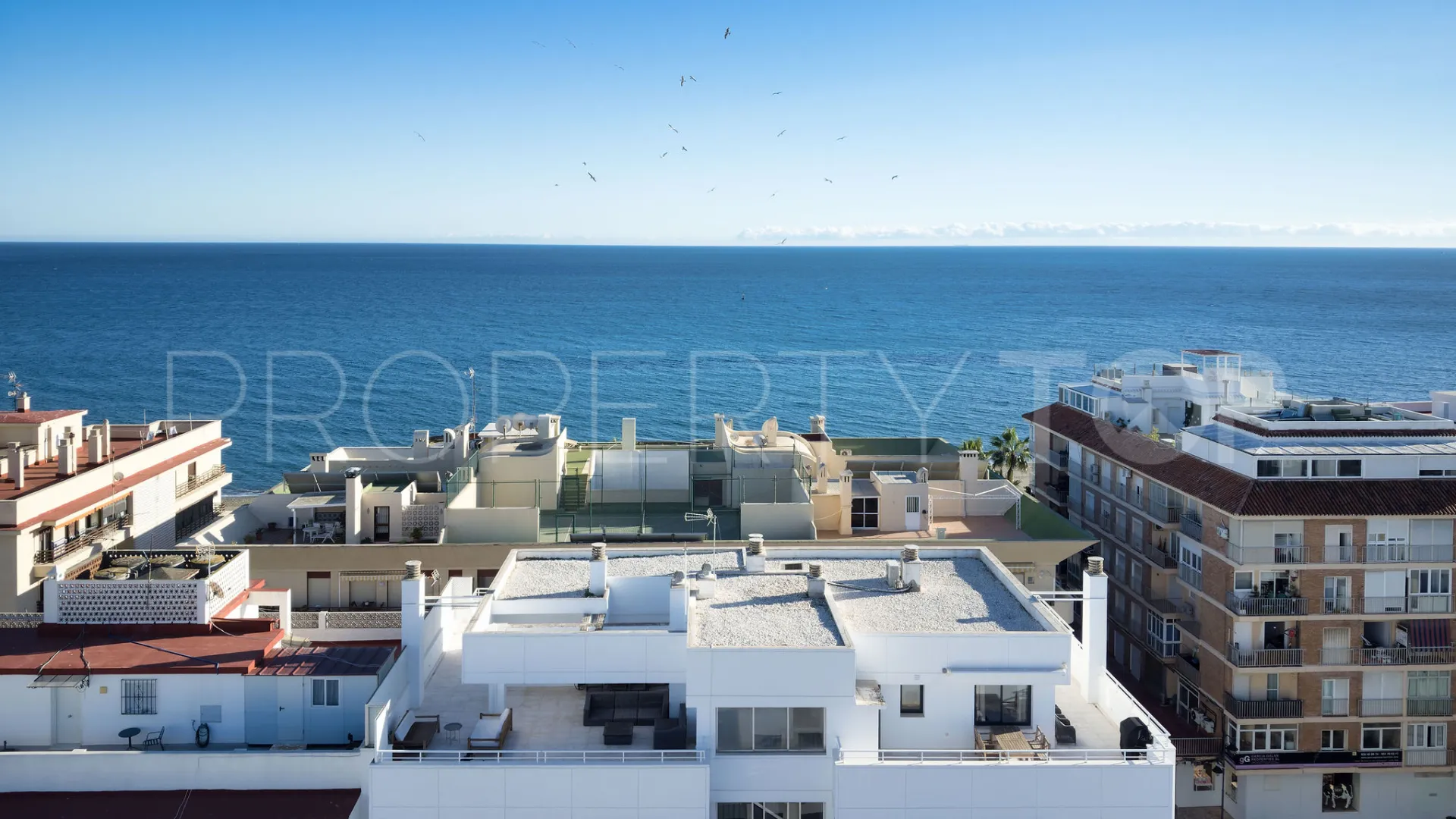 3 bedrooms penthouse in Estepona Town for sale