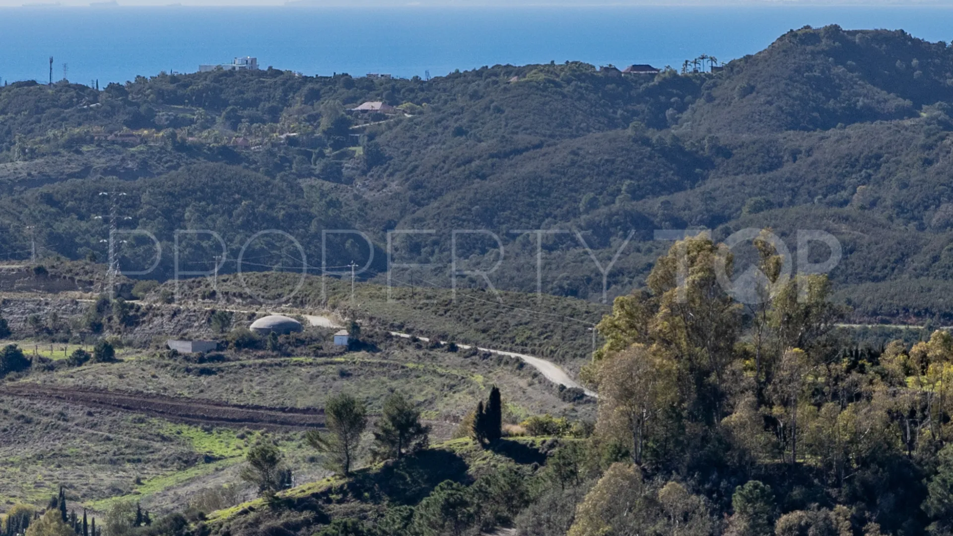 Apartamento con 3 dormitorios en venta en Marbella Club Hills