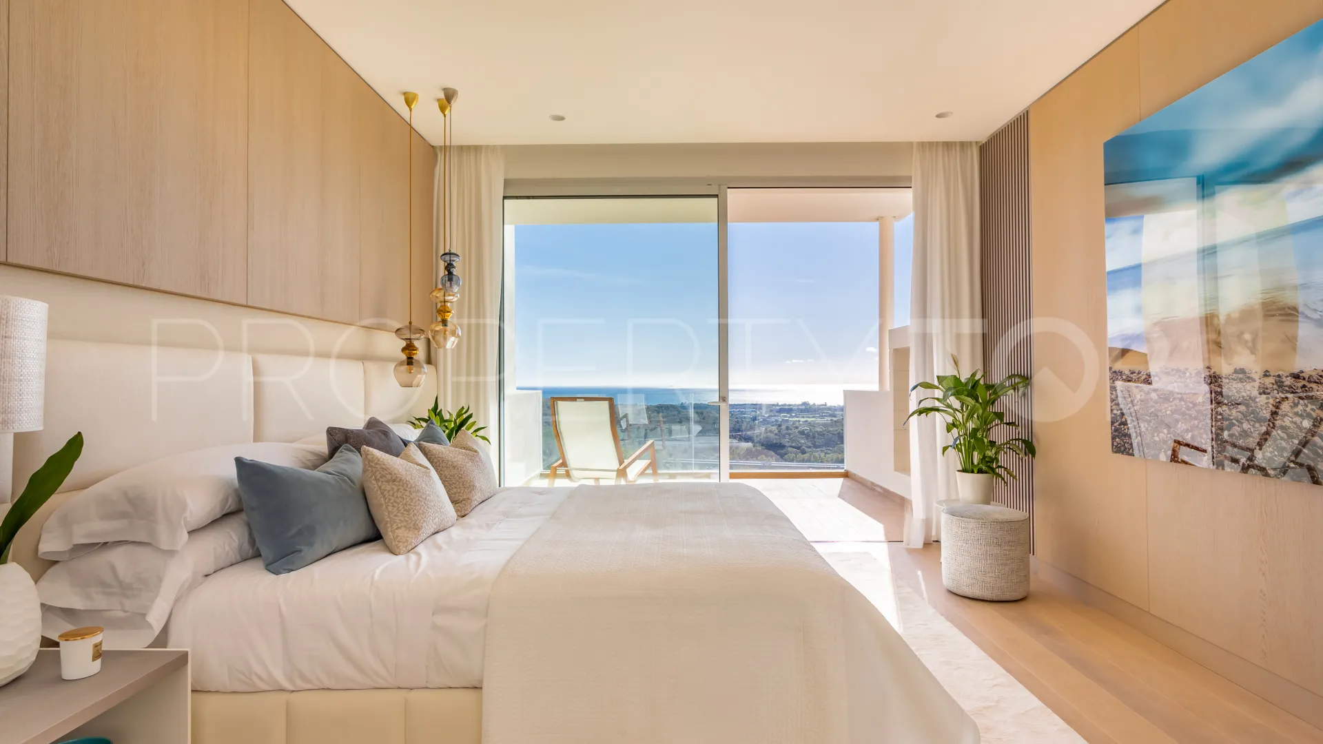 Apartamento con 3 dormitorios en venta en Marbella Club Hills