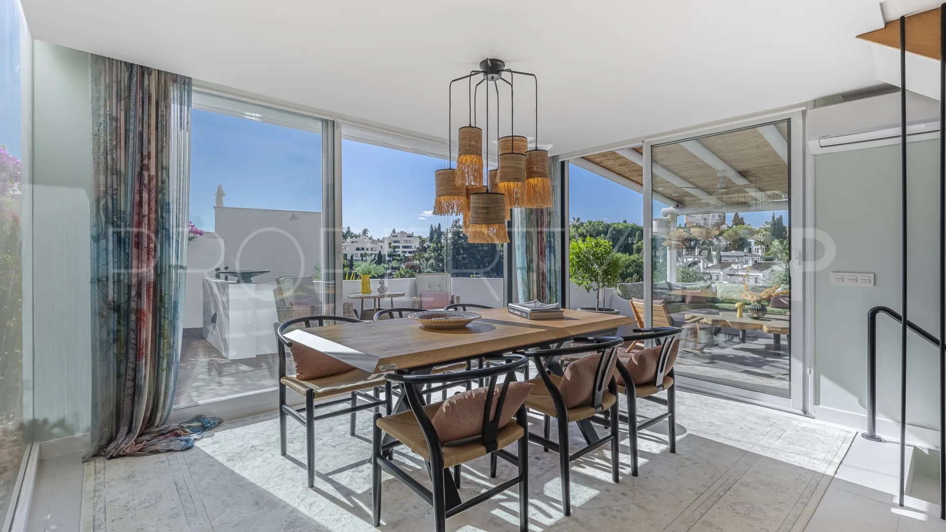 Buy town house with 4 bedrooms in Arco Iris
