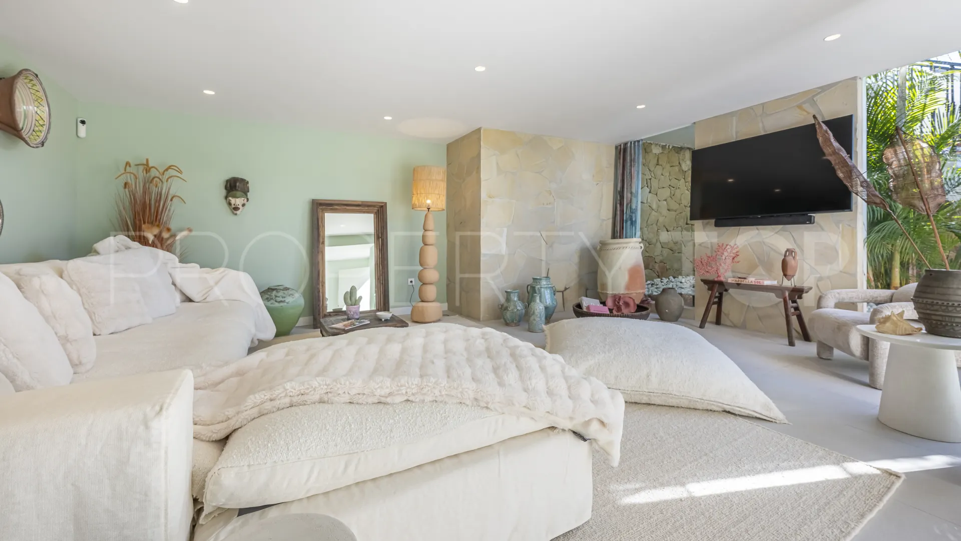 Buy town house with 4 bedrooms in Arco Iris