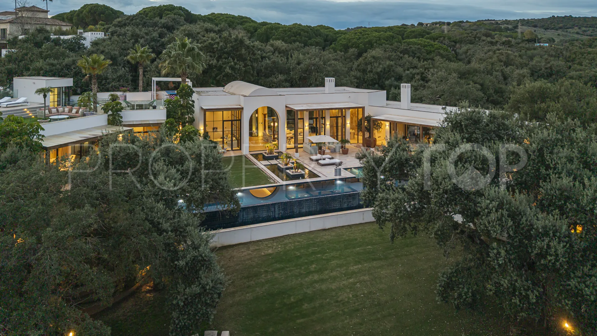 Sotogrande, villa en venta de 6 dormitorios