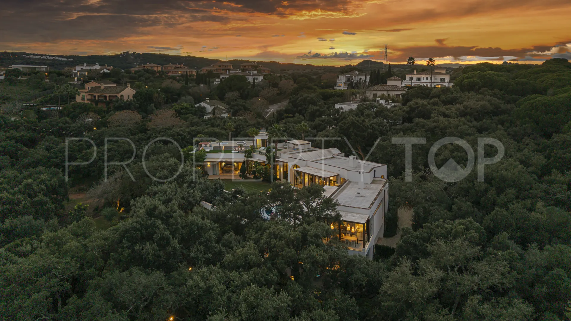 Sotogrande, villa en venta de 6 dormitorios