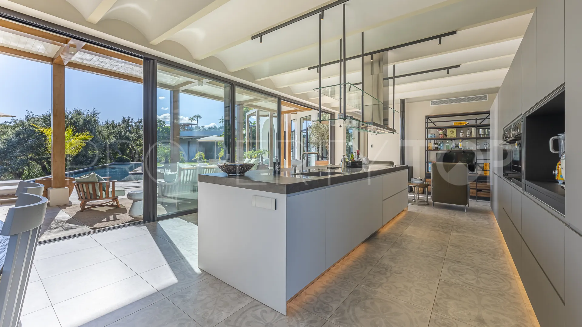 Sotogrande, villa en venta de 6 dormitorios