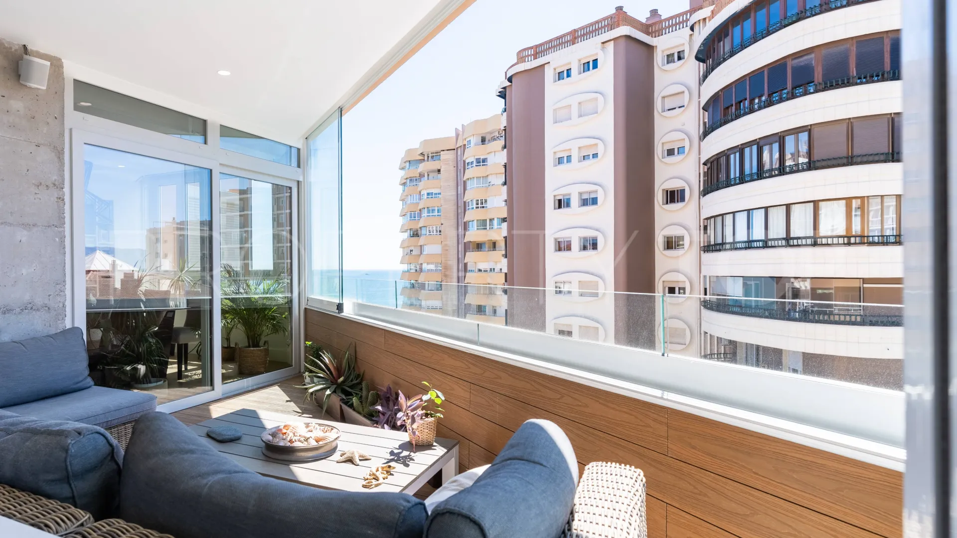 Apartment with 4 bedrooms for sale in La Malagueta - La Caleta