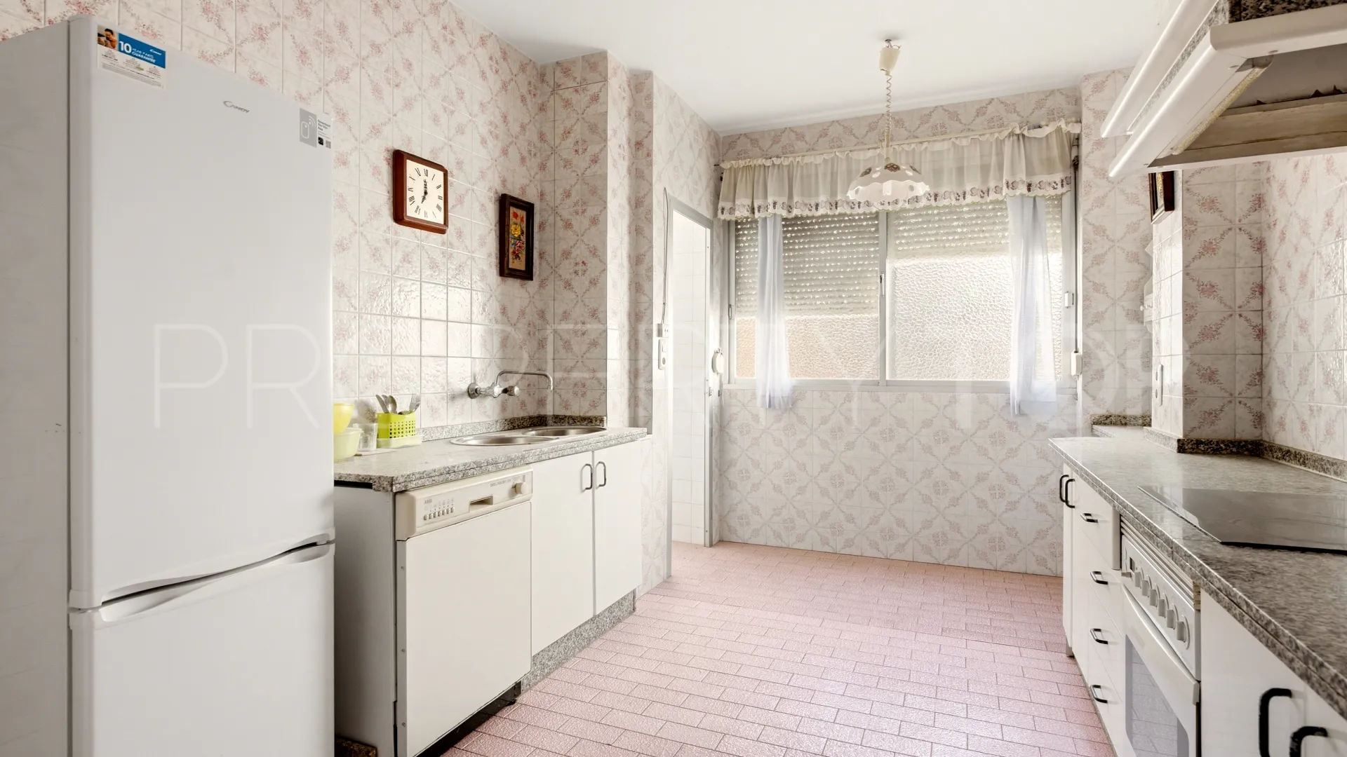 Apartamento de 4 dormitorios en venta en Ensanche Centro - Puerto